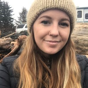 Meet your Posher, Abby